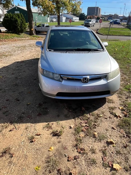 2006 Honda Civic 8th Gen - Image 3 of 6