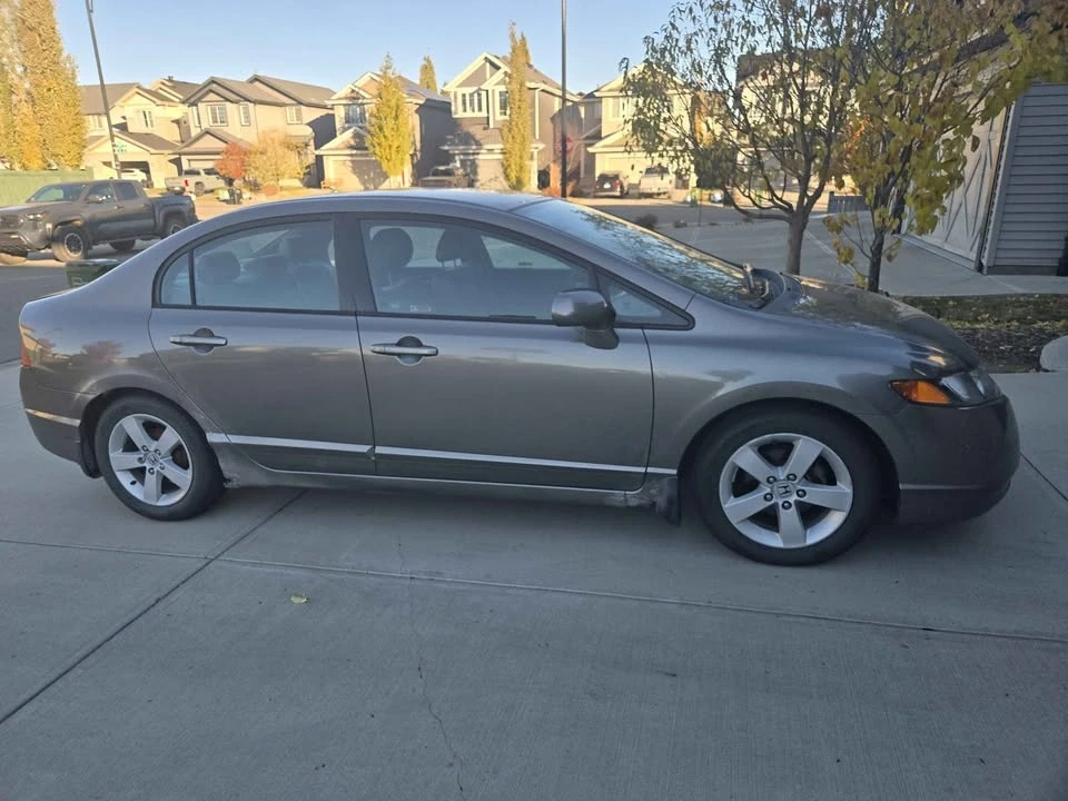 2006 Honda Civic 8th Gen - Image 2 of 8