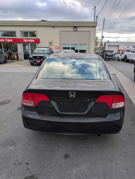 2006 Honda Civic 8th Gen - Image 3 of 3