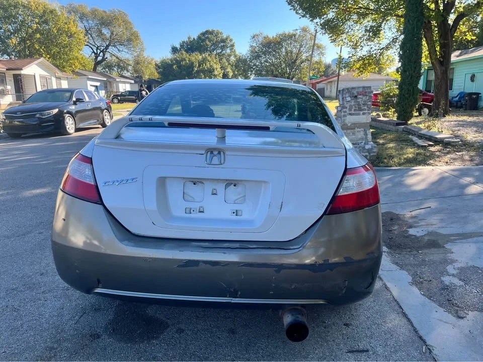 2006 Honda Civic 8th Gen - Image 6 of 8