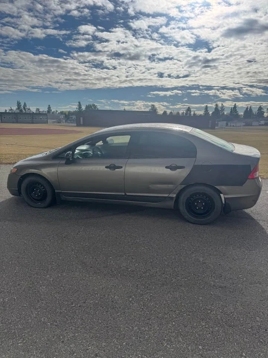 2006 Honda Civic 8th Gen - Image 8 of 14