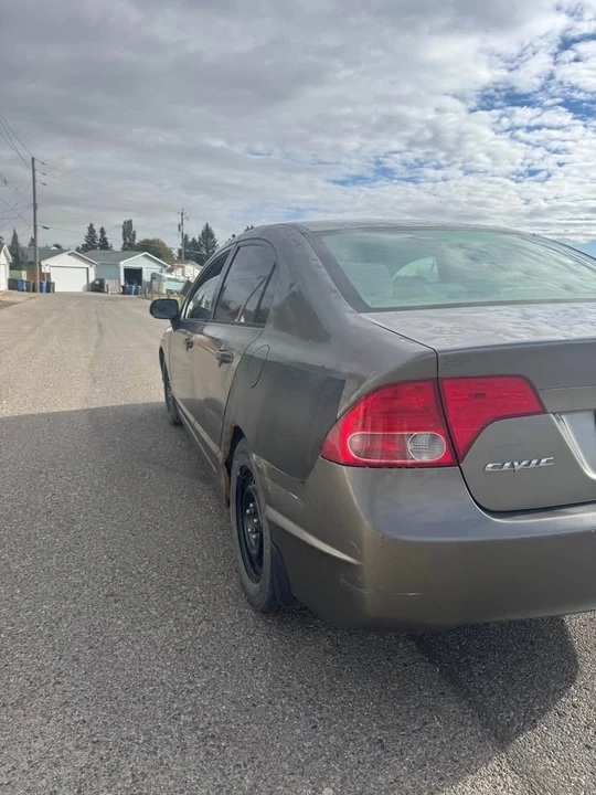 2006 Honda Civic 8th Gen - Image 6 of 14