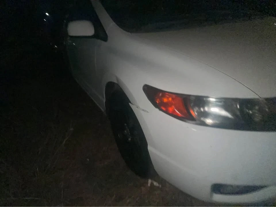 2006 Honda Civic 8th Gen - Image 2 of 5