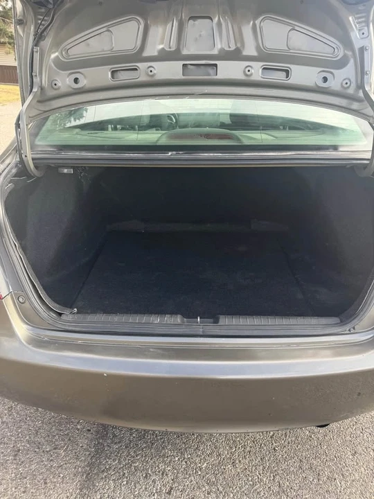 2006 Honda Civic 8th Gen - Image 12 of 14