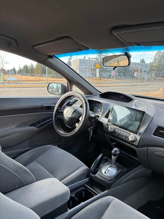 2006 Honda Civic 8th Gen - Image 8 of 13