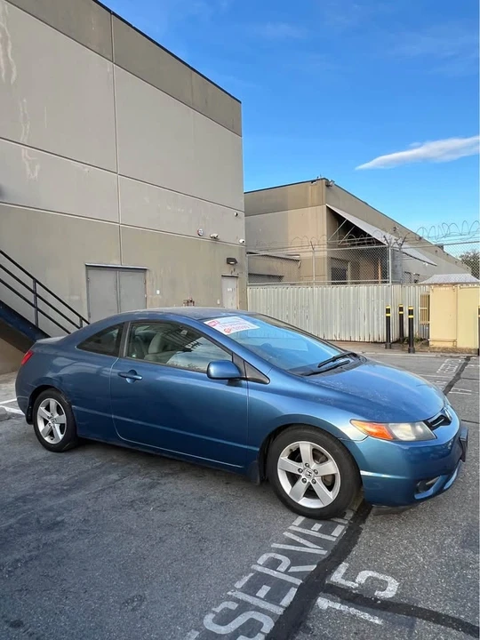 2006 Honda Civic 8th Gen - Image 3 of 14