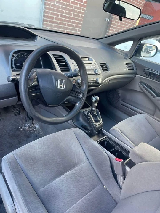 2006 Honda Civic 8th Gen - Image 3 of 4