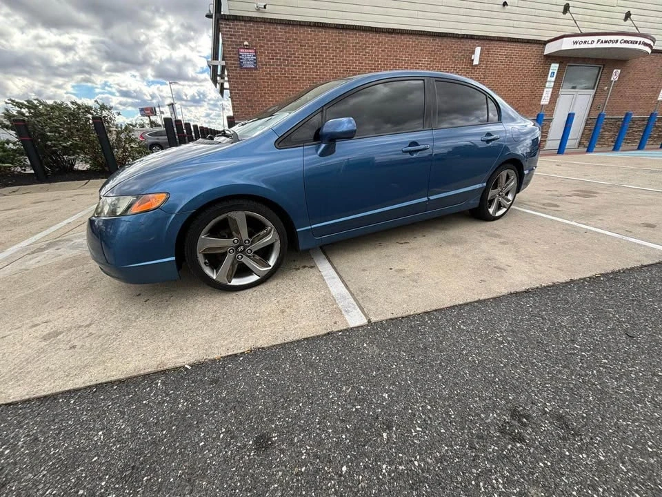 2006 Honda Civic 8th Gen - Image 2 of 12