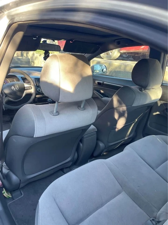 2006 Honda Civic 8th Gen - Image 10 of 11