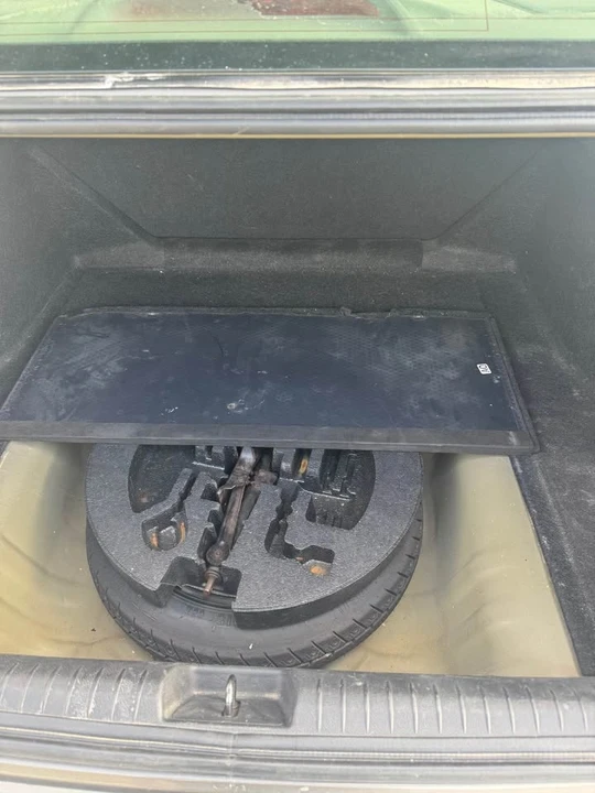 2006 Honda Civic 8th Gen - Image 13 of 14