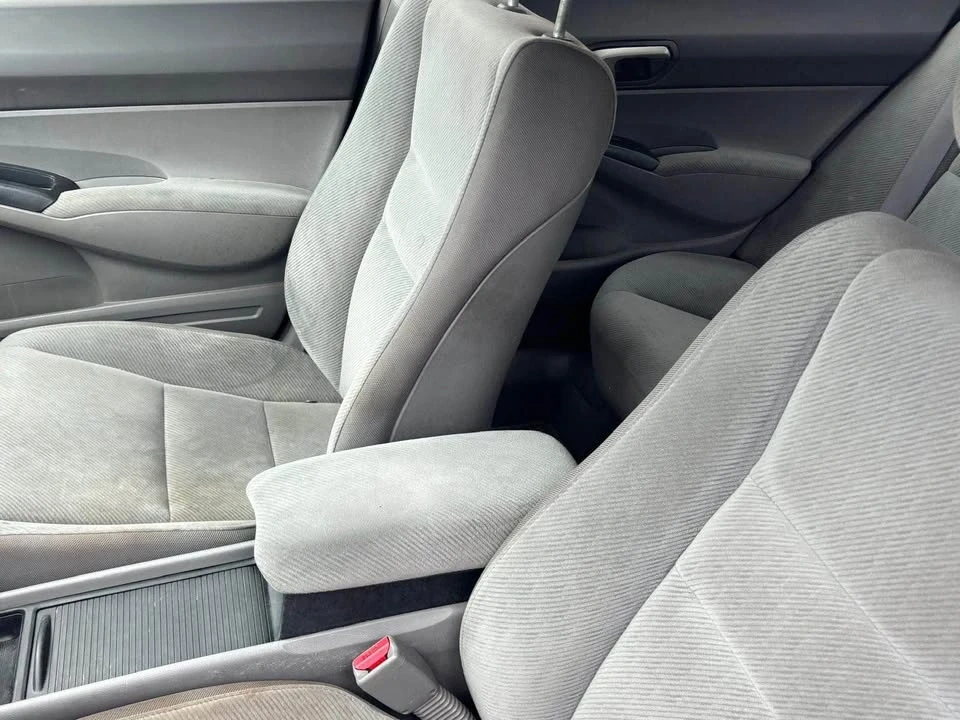 2006 Honda Civic 8th Gen - Image 7 of 12