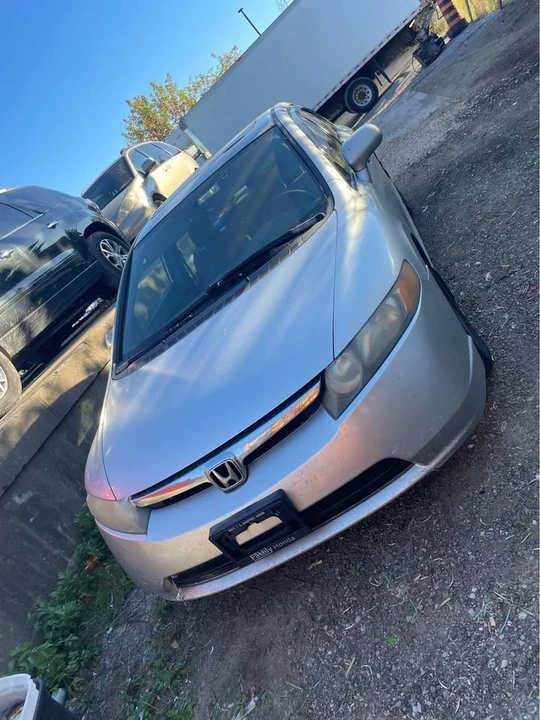 2006 Honda Civic 8th Gen - Image 4 of 11
