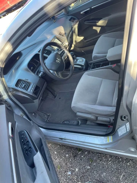 2006 Honda Civic 8th Gen - Image 6 of 11