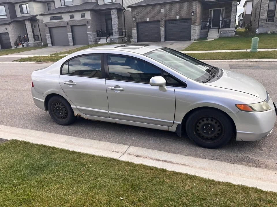 2006 Honda Civic 8th Gen - Image 2 of 2
