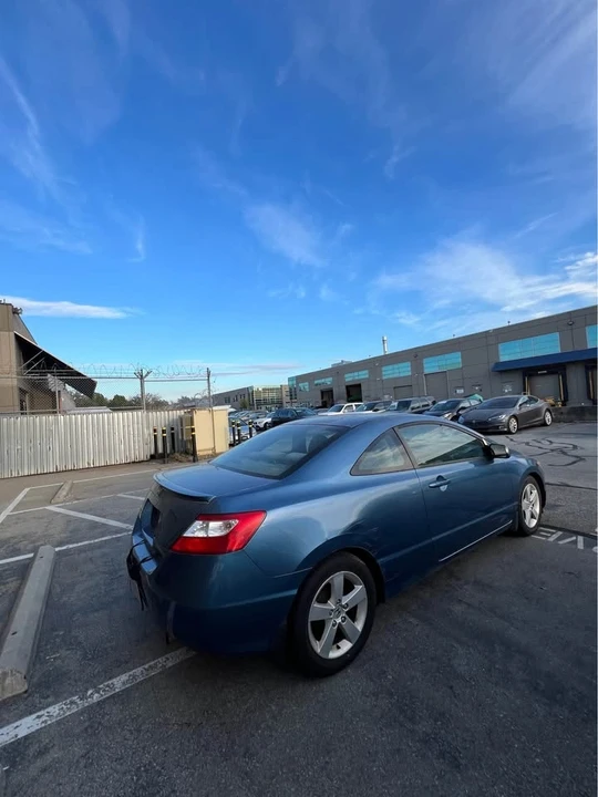 2006 Honda Civic 8th Gen - Image 8 of 14