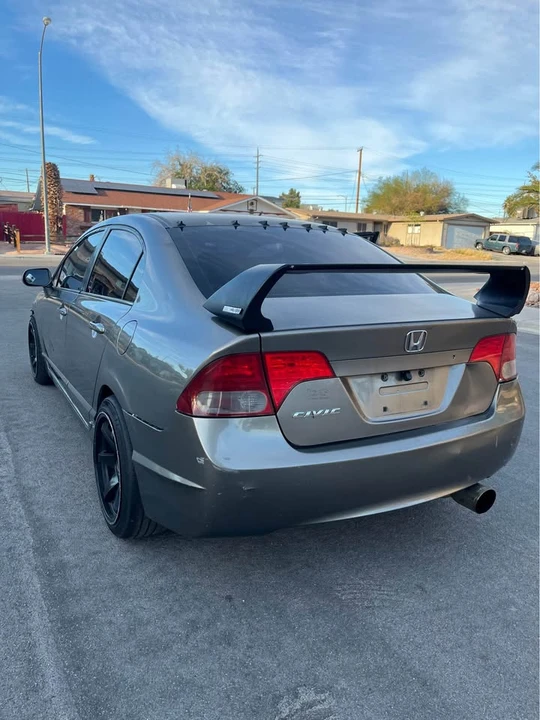 2006 Honda Civic 8th Gen - Image 11 of 13