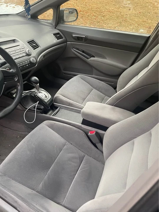 2006 Honda Civic 8th Gen - Image 3 of 8
