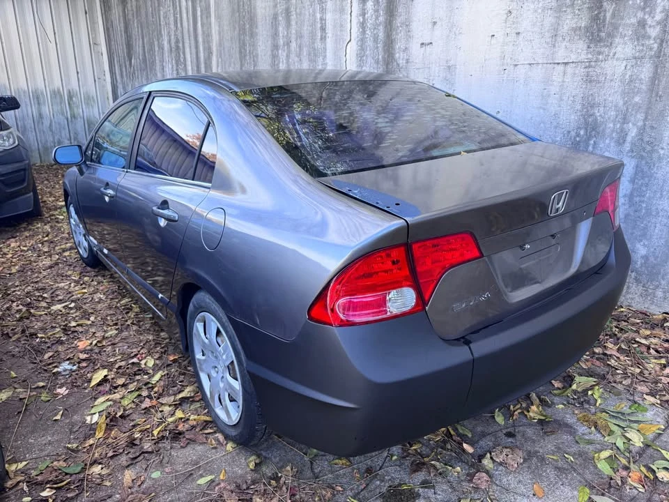2006 Honda Civic 8th Gen - Image 3 of 8
