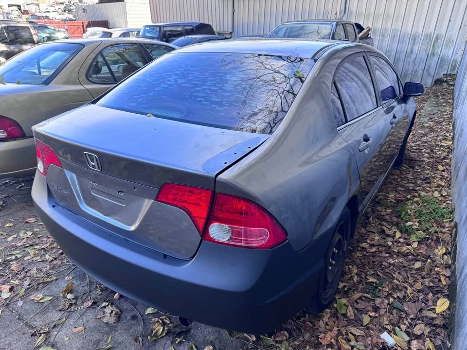 2006 Honda Civic 8th Gen - Image 4 of 8