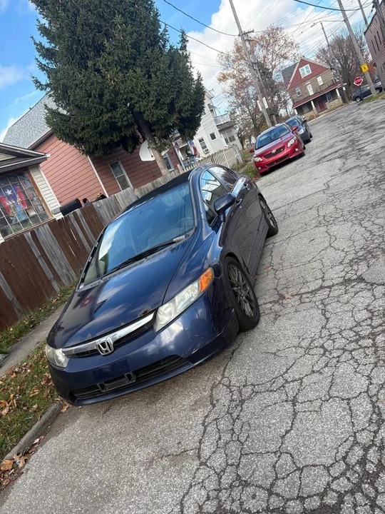 2006 Honda Civic 8th Gen - Image 2 of 4