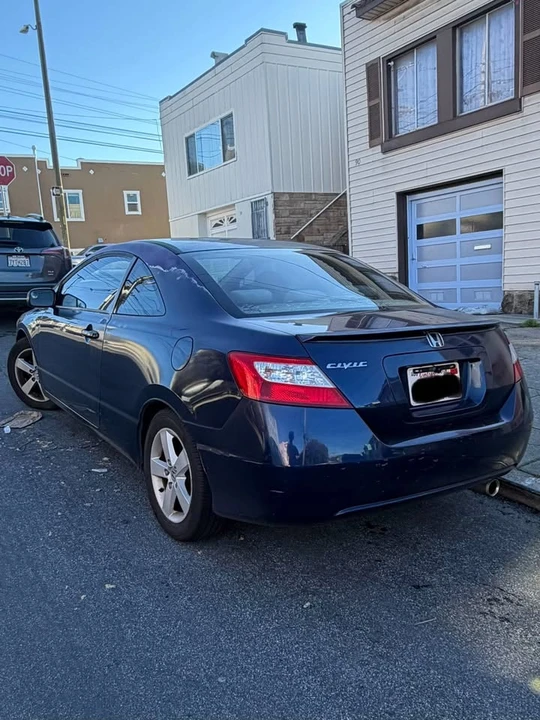 2006 Honda Civic 8th Gen - Image 5 of 12