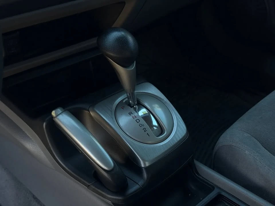2006 Honda Civic 8th Gen - Image 13 of 20