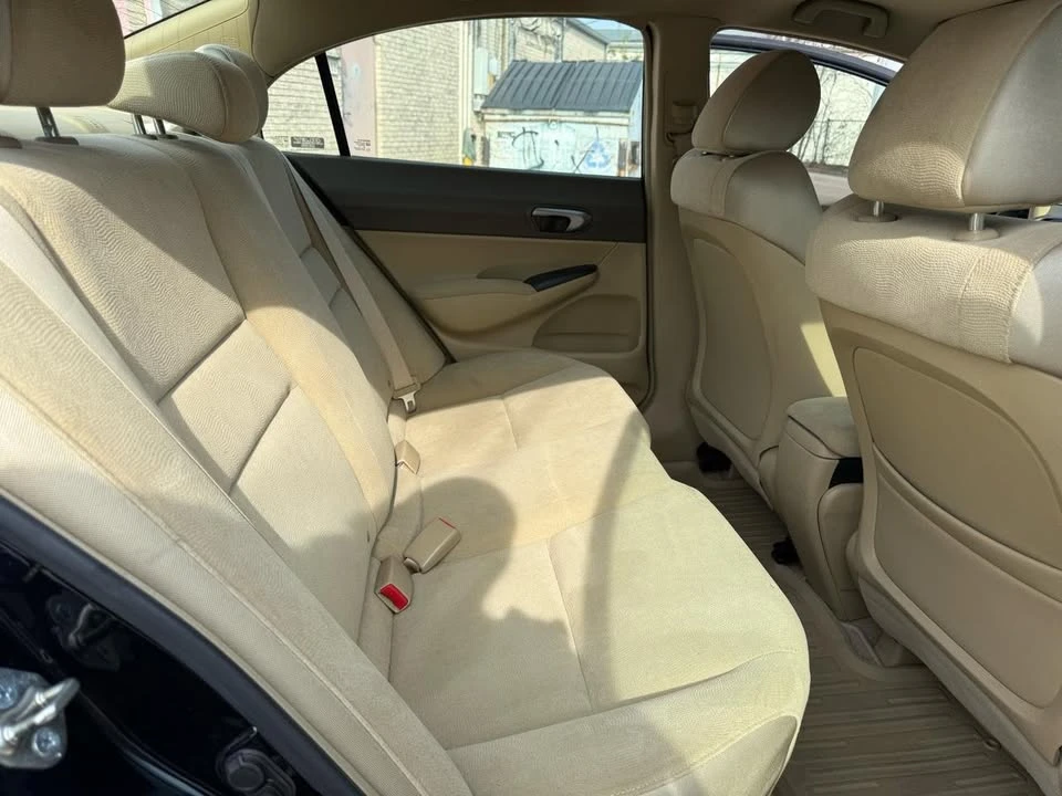 2006 Honda Civic 8th Gen - Image 18 of 19