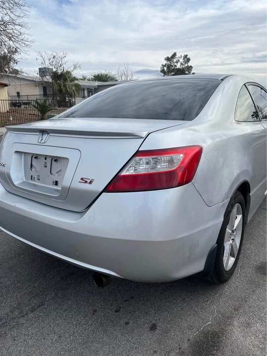 2006 Honda Civic 8th Gen - Image 10 of 11