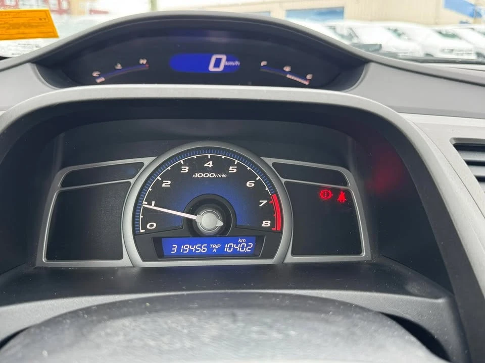 2006 Honda Civic 8th Gen - Image 8 of 14