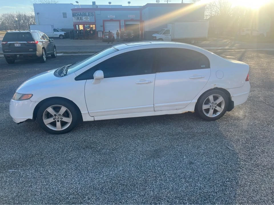 2006 Honda Civic 8th Gen - Image 5 of 6