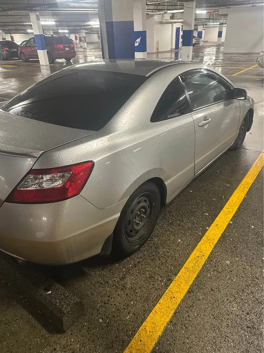 2006 Honda Civic 7th Gen - Image 2 of 8