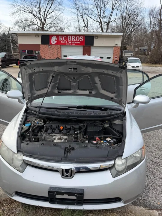 2006 Honda Civic 8th Gen - Image 4 of 10