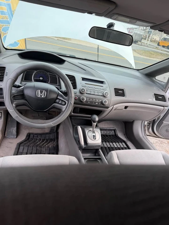 2006 Honda Civic 8th Gen - Image 6 of 10