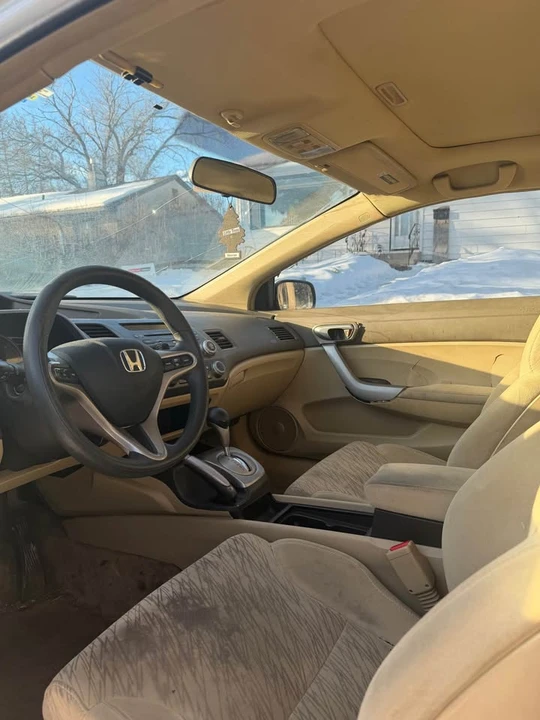 2006 Honda Civic 8th Gen - Image 2 of 3