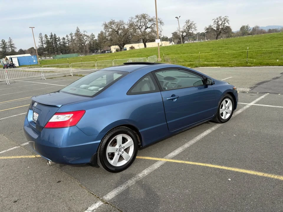 2006 Honda Civic 8th Gen - Image 2 of 12