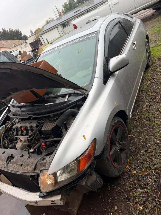 2006 Honda Civic 8th Gen - Image 2 of 3