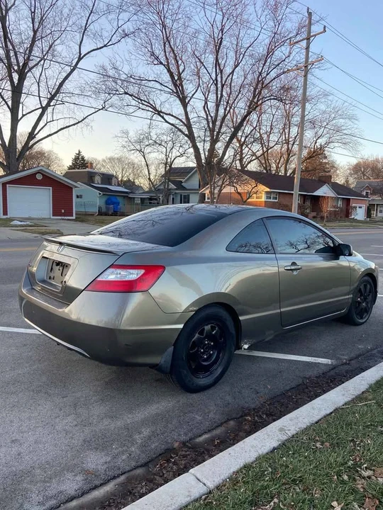 2006 Honda Civic 8th Gen - Image 5 of 9
