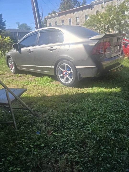 2006 Honda Civic 8th Gen - Image 9 of 20
