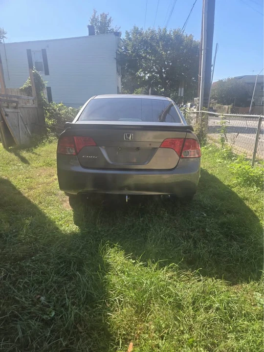 2006 Honda Civic 8th Gen - Image 8 of 20