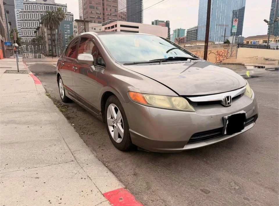 2006 Honda Civic 8th Gen - Image 2 of 5