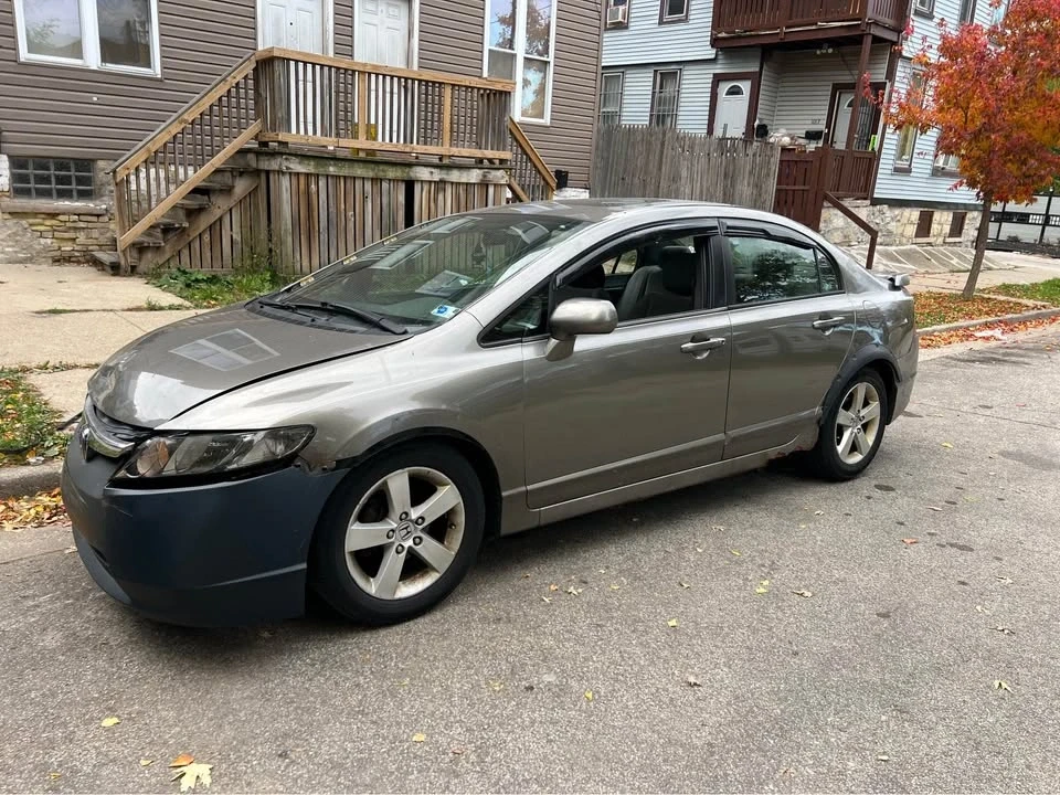 2006 Honda Civic 8th Gen - Image 5 of 9