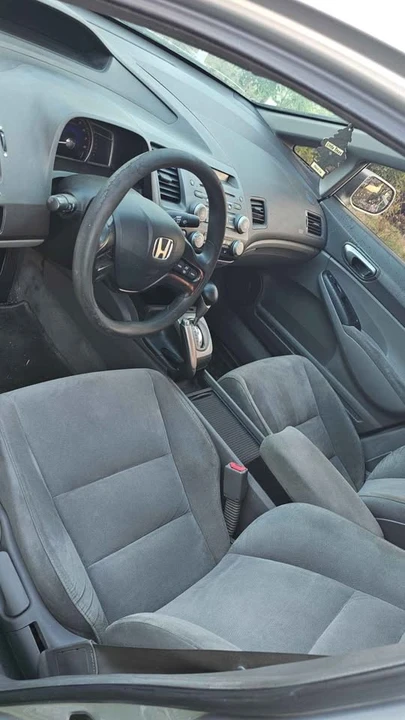 2006 Honda Civic 8th Gen - Image 5 of 6