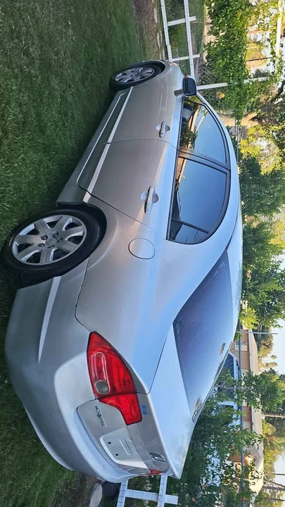 2006 Honda Civic 8th Gen - Image 3 of 6