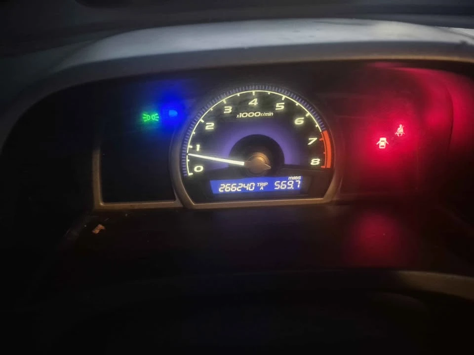 2006 Honda Civic 7th Gen - Image 8 of 9