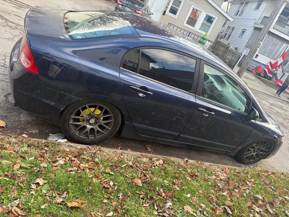 2006 Honda Civic 8th Gen - Image 2 of 5