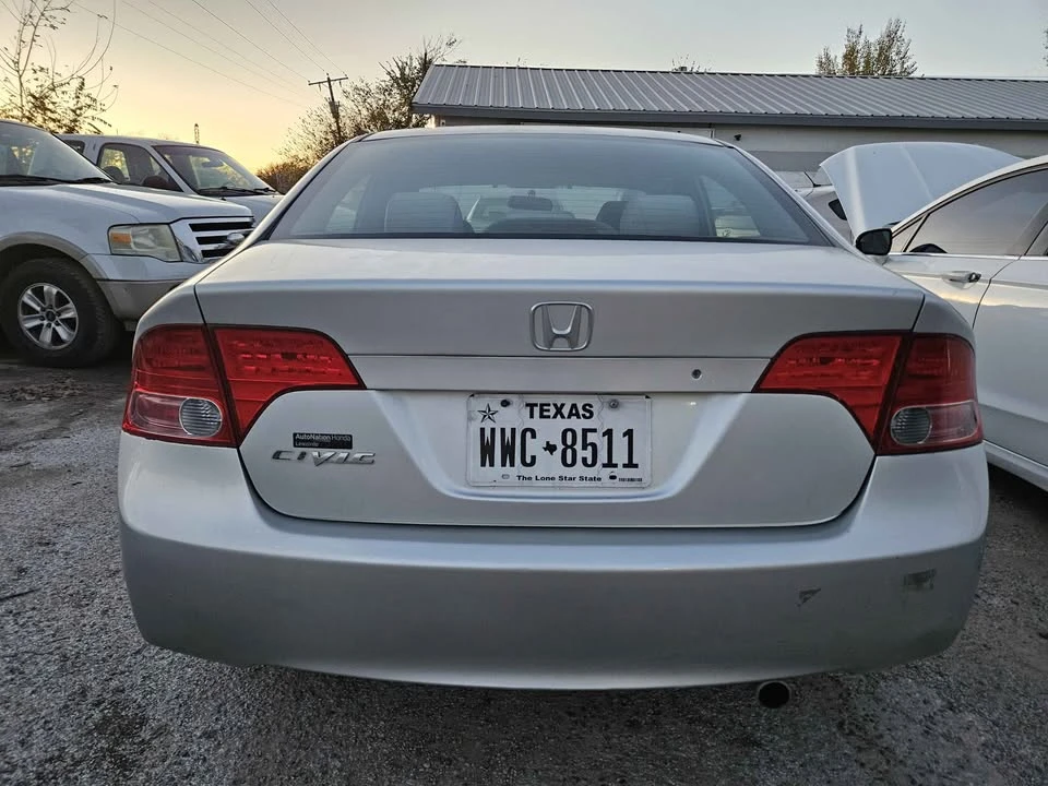 2006 Honda Civic 8th Gen - Image 5 of 9