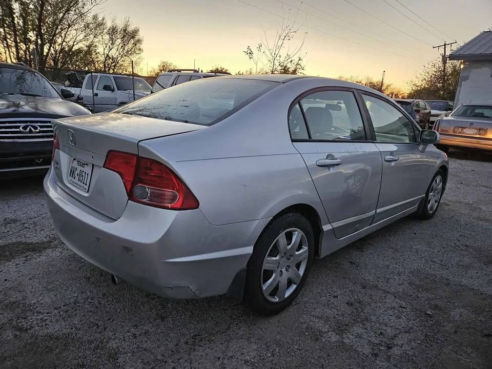2006 Honda Civic 8th Gen - Image 4 of 9