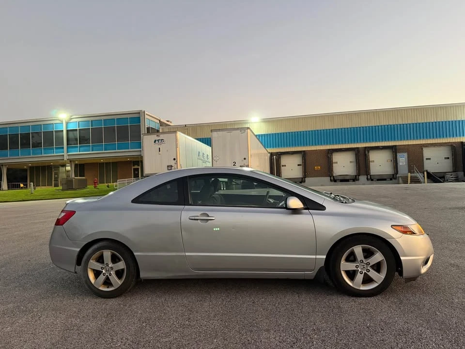 2006 Honda Civic 8th Gen - Image 3 of 11