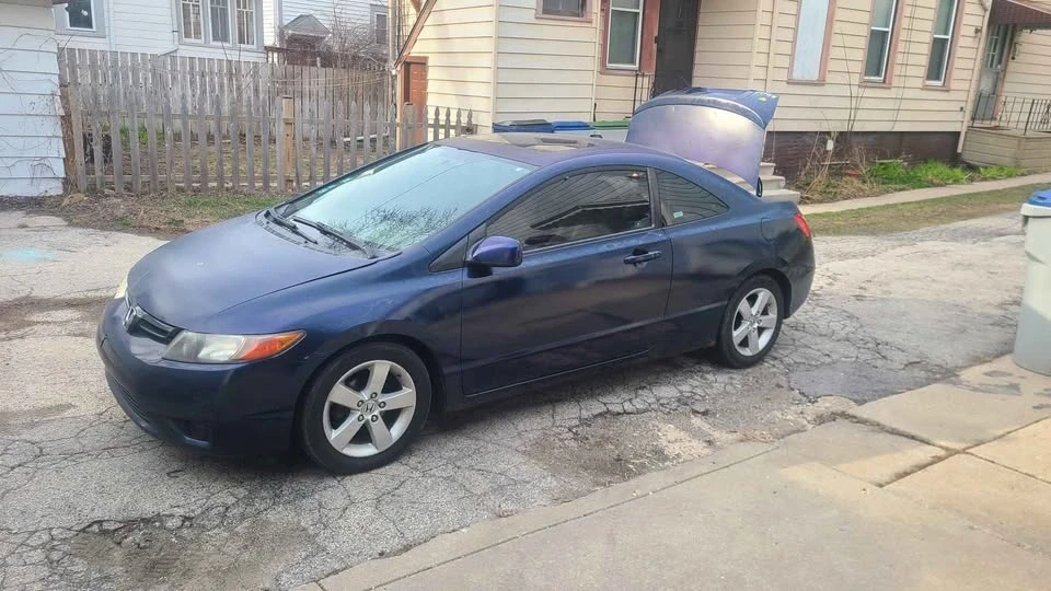 2006 Honda Civic 8th Gen - Image 2 of 3