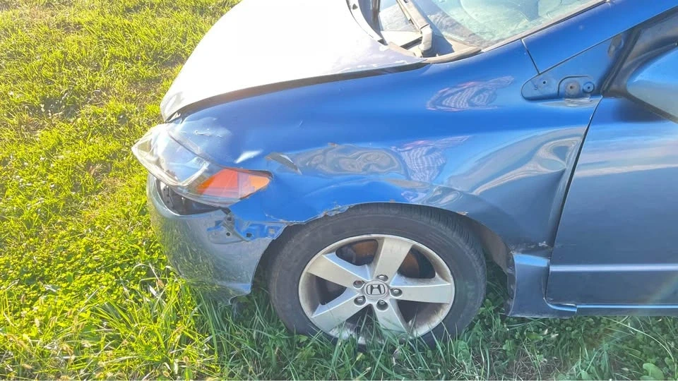 2006 Honda Civic 8th Gen - Image 2 of 11